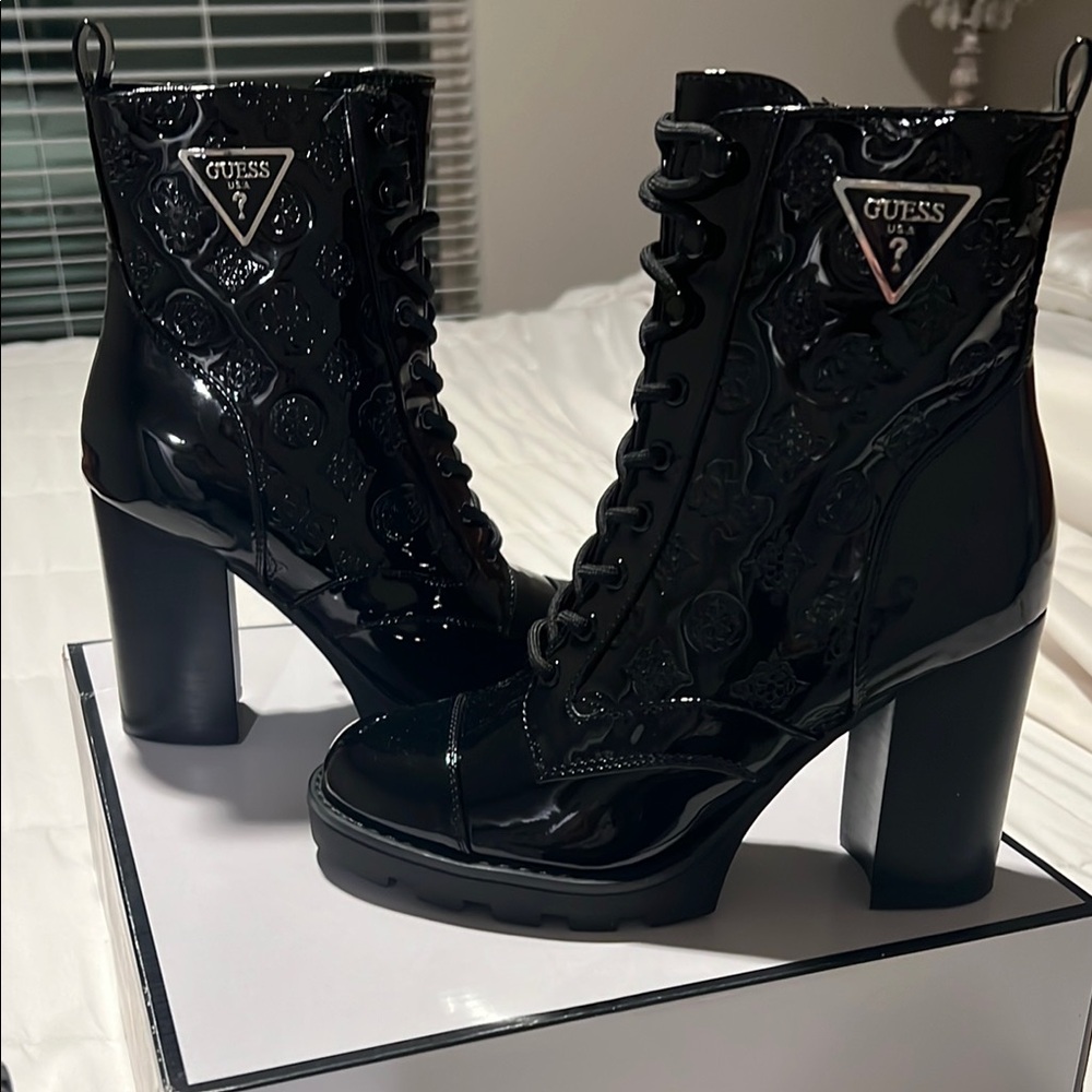 GUESS Women's Black Patent Leather Boots